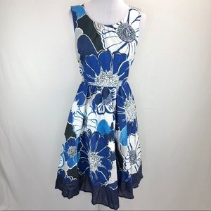 ModCloth fit & flare dress blue & white - small